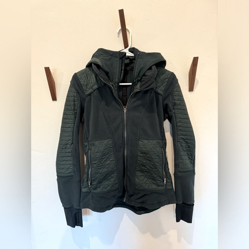 Lululemon Forest Green Jacket - Size 6